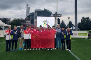 丝路雄鹰足球俱乐部与乌鲁木齐市体育运动学校战略合作正式达成
